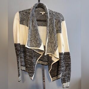 Candie’s Cardigan Sweater Women XL Black&White Cropped Waterfall Open Fuzzy
